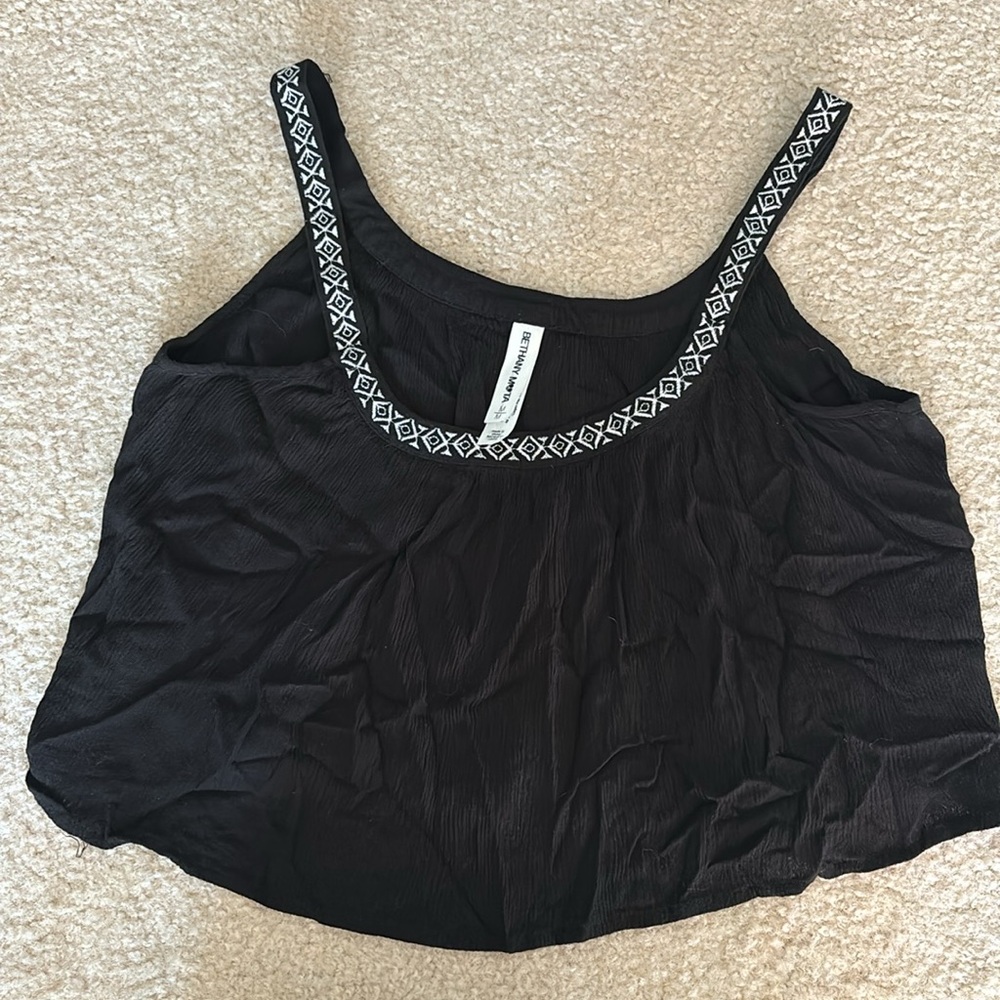 Black and White Bethany Mota top in a size M.